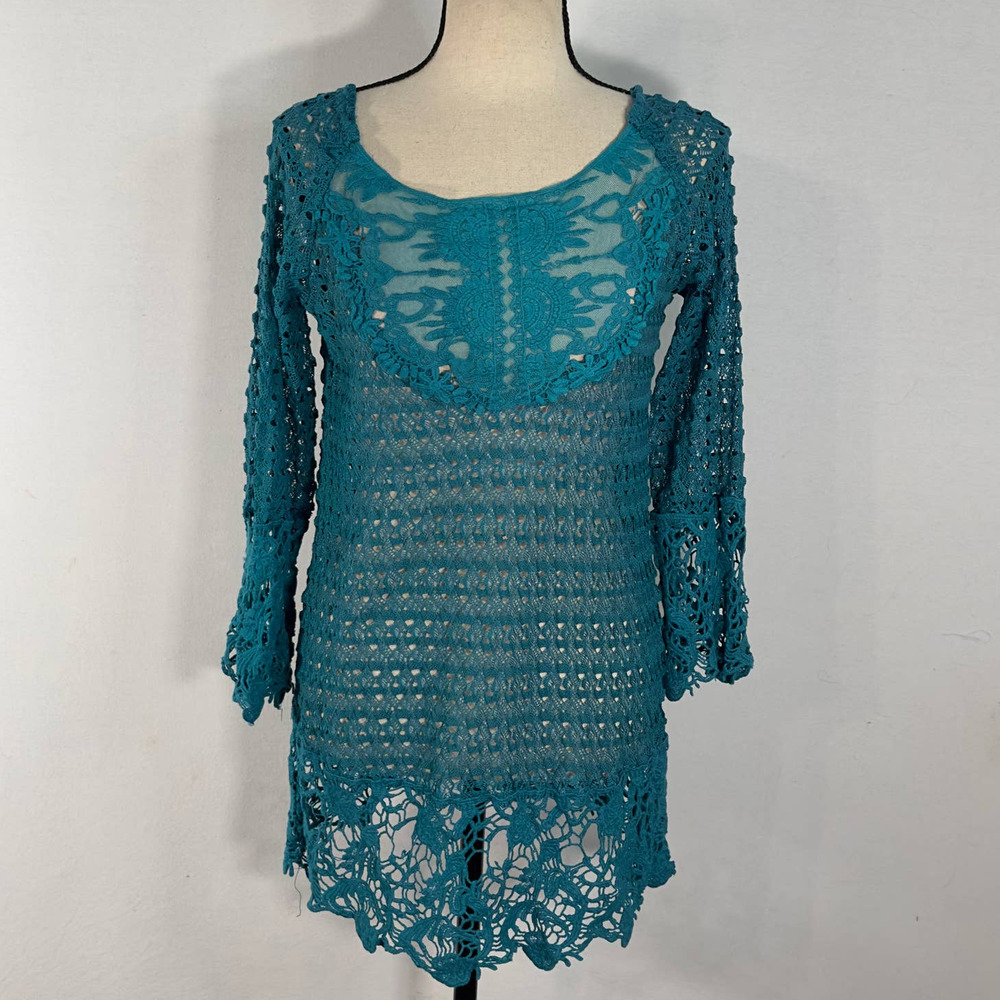 NWOT Umgee Blue Crochet Lace Tunic Top Women's Size Medium